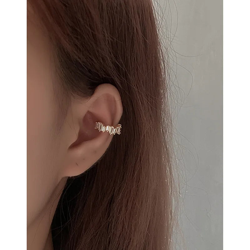 F.I.N.S 1pc Korean Fashion Design Sugar Cube Sterling Silver Ear Clip without Piercing Misplaced Shiny Zircon Catilage Earrings