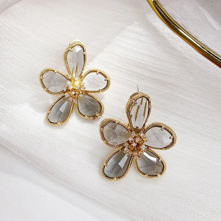 7 Colors Big Crystal Flower Ear Stud Earrings For Women Beautiful Statement Jewelry Fashion Accessories All Match