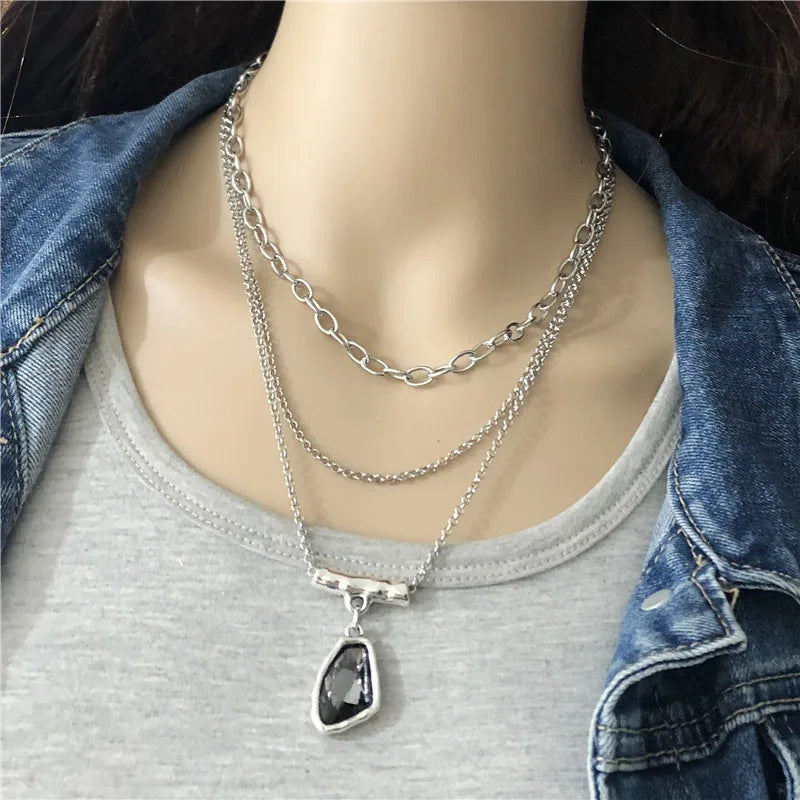 Fashion Jewelry Antique Silver Multilayer Chain Irregular Crystal Pendant Choker Necklace For Women Femme