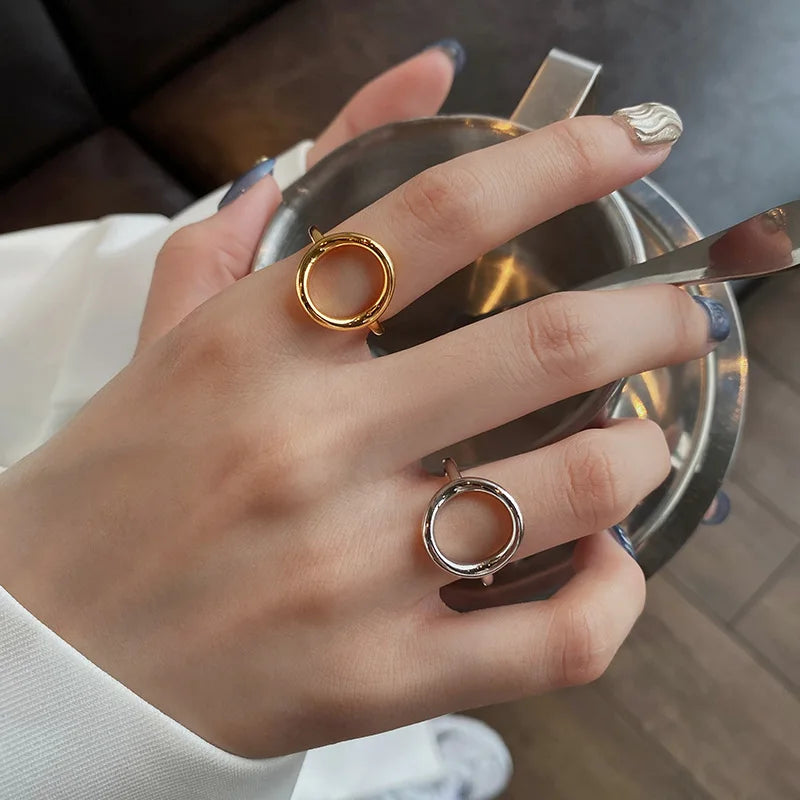 Summer New Trendy  Silver Color Finger Rings Women INS Fashion Hollow Out Round Shape Geometric Party Gifts