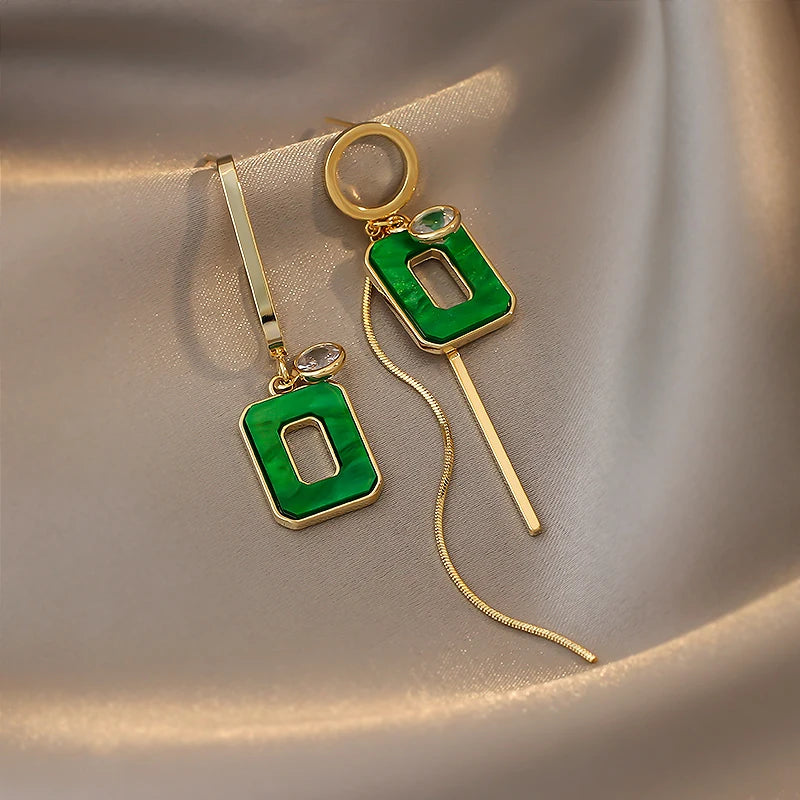 New Asymmetric Green Square Tassel Long Earrings Korean Design Jewelry Girls Fashion Accessories Drop Earrings For Woman