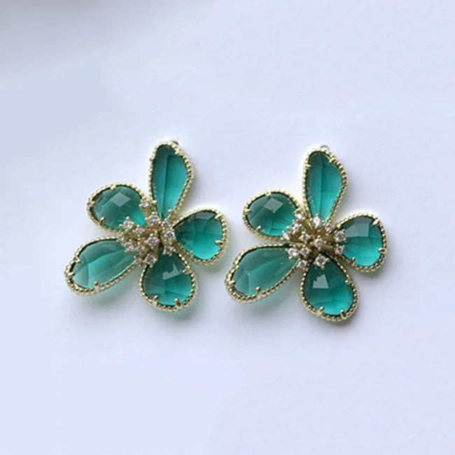 7 Colors Big Crystal Flower Ear Stud Earrings For Women Beautiful Statement Jewelry Fashion Accessories All Match