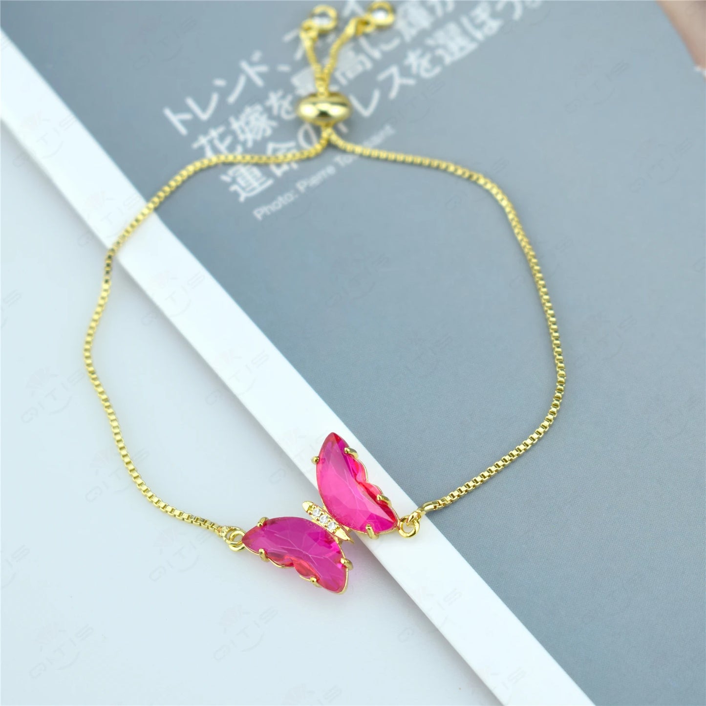 New Fashion Transparent Crystal Butterfly Zircon Bracelet Female Box Bracelet Copper Zircon Color Jewelry