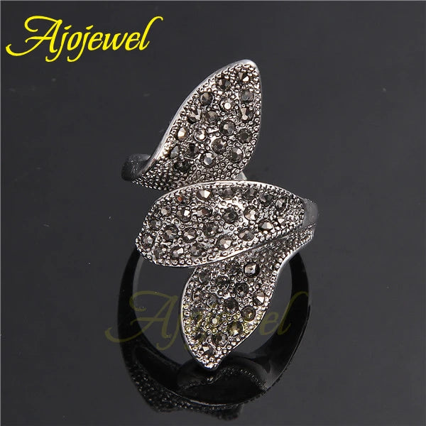 Vintage Three Leaves Retro Ring Women Black Rhinestones Ladies Jewelry Special Gift Bague