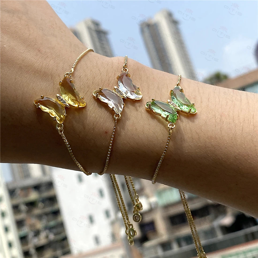 New Fashion Transparent Crystal Butterfly Zircon Bracelet Female Box Bracelet Copper Zircon Color Jewelry