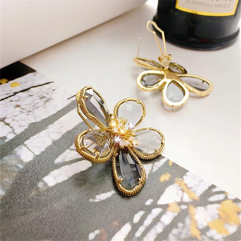 7 Colors Big Crystal Flower Ear Stud Earrings For Women Beautiful Statement Jewelry Fashion Accessories All Match