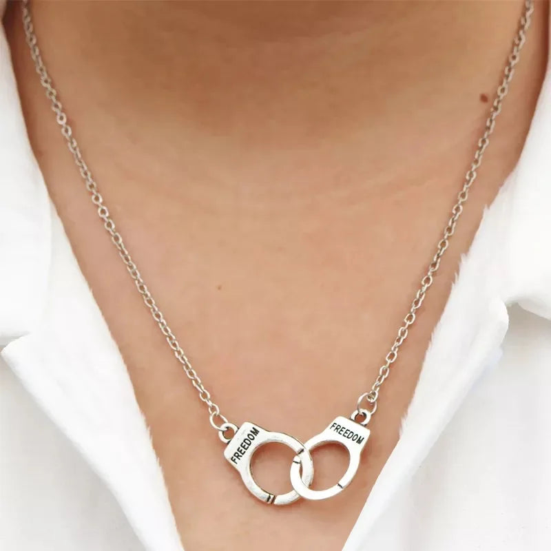 Handcuff Necklace Silver Color Street Style Necklace Gift For Friend Punk Style Fashion Neck Jewelry