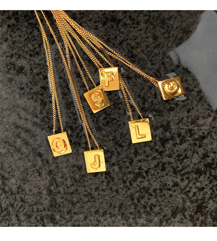 European and American Non Fading Gold Color Square Letter Pendant Stainless Steel Necklace For Womans Fashion Jewelry Necklace