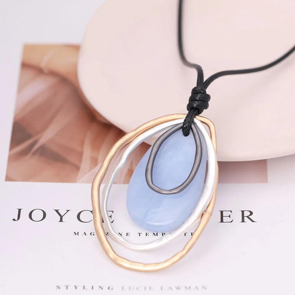 New 2024 European and American light luxury fashion versatile high-end hollow irregular water drop pendant women's long necklace