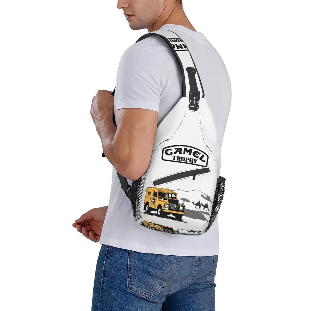 حقيبة ظهر مخصصة للرجال من Camel Trophy Defender 110 Sling Chest Bag Crossbody Shoulder Backpack للسفر اليومي