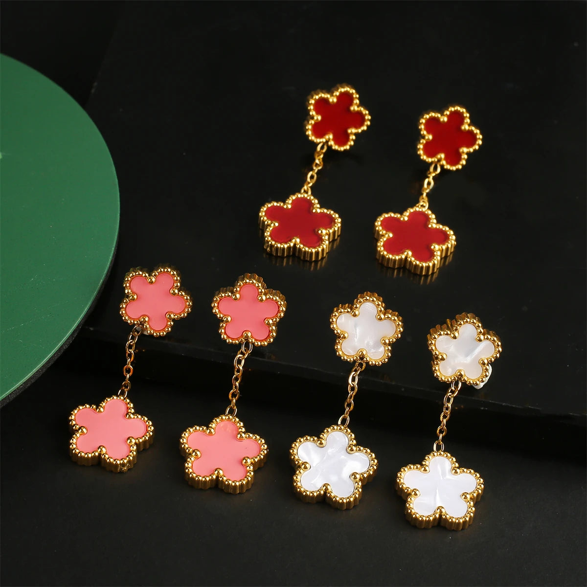 New Design Stainless Steel Does Not Five-leaf Flower Bracelet Necklace Earrings Three-piece Jewelry Set Ladies Four-leaf Clover