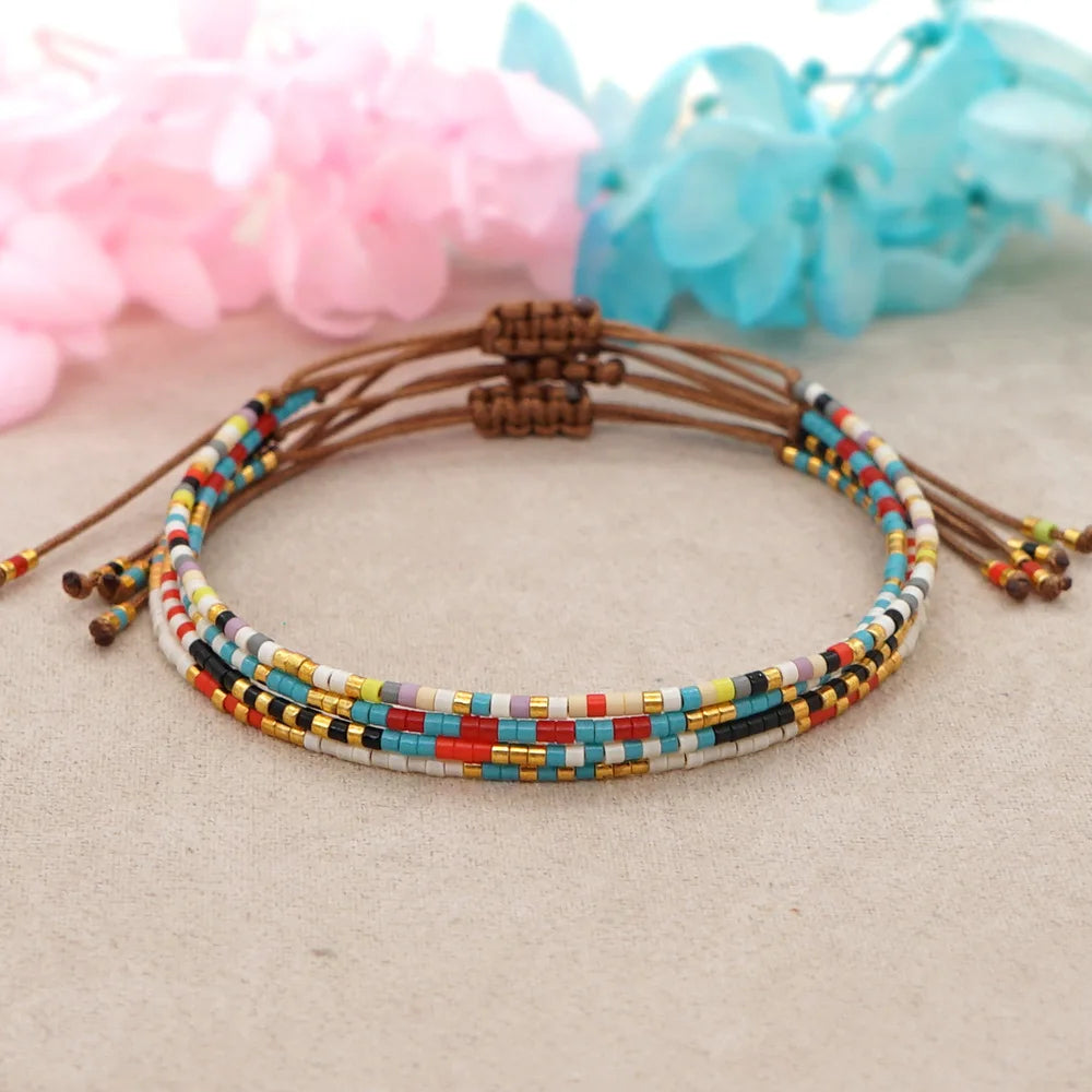 New Handmade Glass Rice Beads Bracelet Hand-woven Rainbow Friendship Rope Bracelets for Women Girl Easy To Match Bangle Jewelry