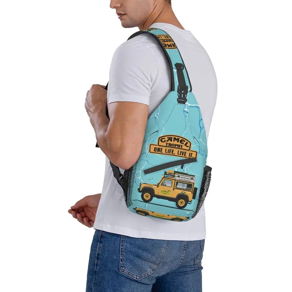 حقيبة ظهر مخصصة للرجال من Camel Trophy Defender 110 Sling Chest Bag Crossbody Shoulder Backpack للسفر اليومي