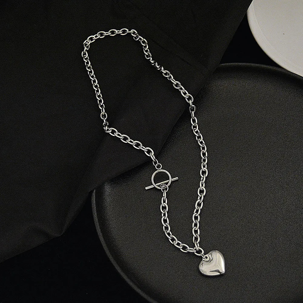 Punk Thick Lock Chain Heart Shape Pendant Choker Necklace for Women Retro Silver Color Metal Neck Chain Female Jewelry Gift