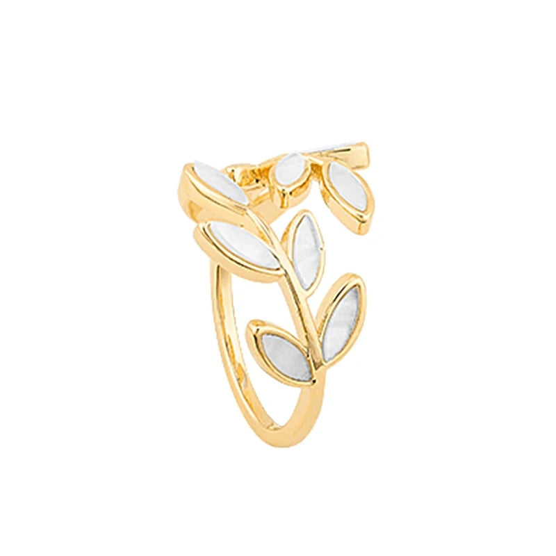 Design Sense White Acrylic Copper Alloy Opening Adjustable Rings for Women Girls 2024 Fashion Jewelry Party Elegant Accessories