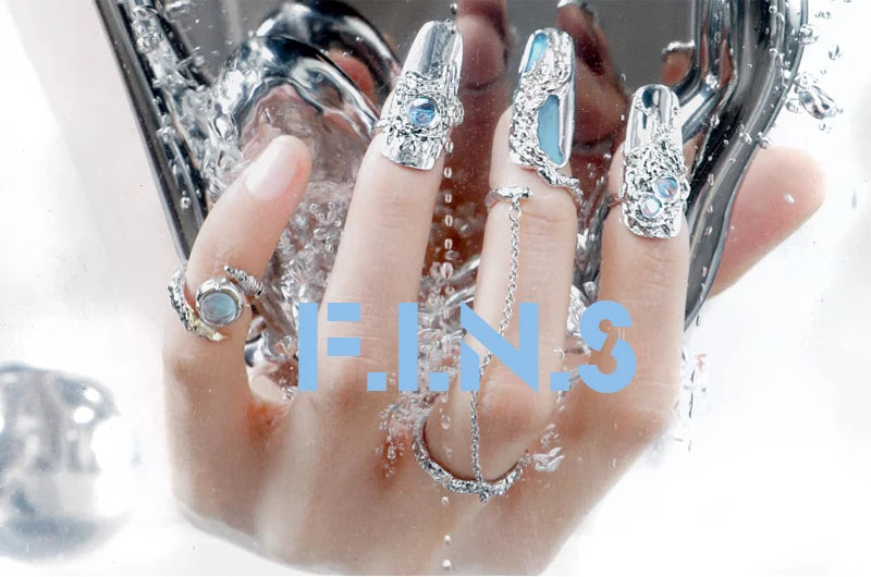 F.I.N.S 1pc Korean Fashion Design Sugar Cube Sterling Silver Ear Clip without Piercing Misplaced Shiny Zircon Catilage Earrings