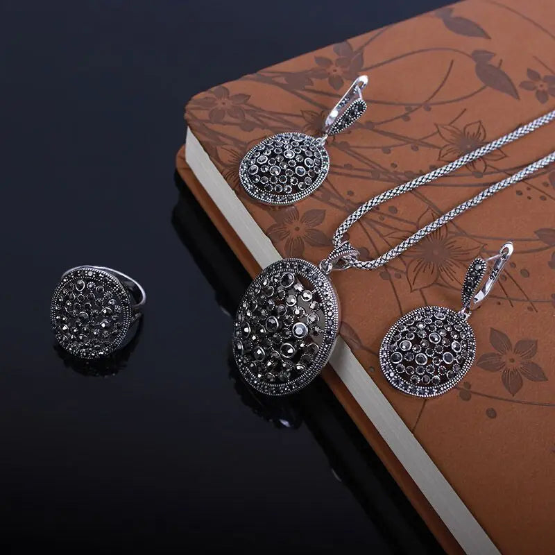 Colorful Rhinestone Jewelry Sets For Women High Quality Oval Shape Ring Earrings and Pendant Necklace Retro Items