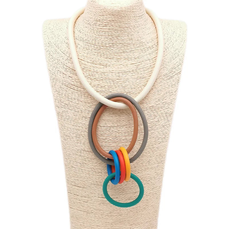 New 2024 Multicolor Rubber Necklaces For Women Gothic Pendant Sweater Choker Design Ethnic Jewelry Wood Accessories Necklace