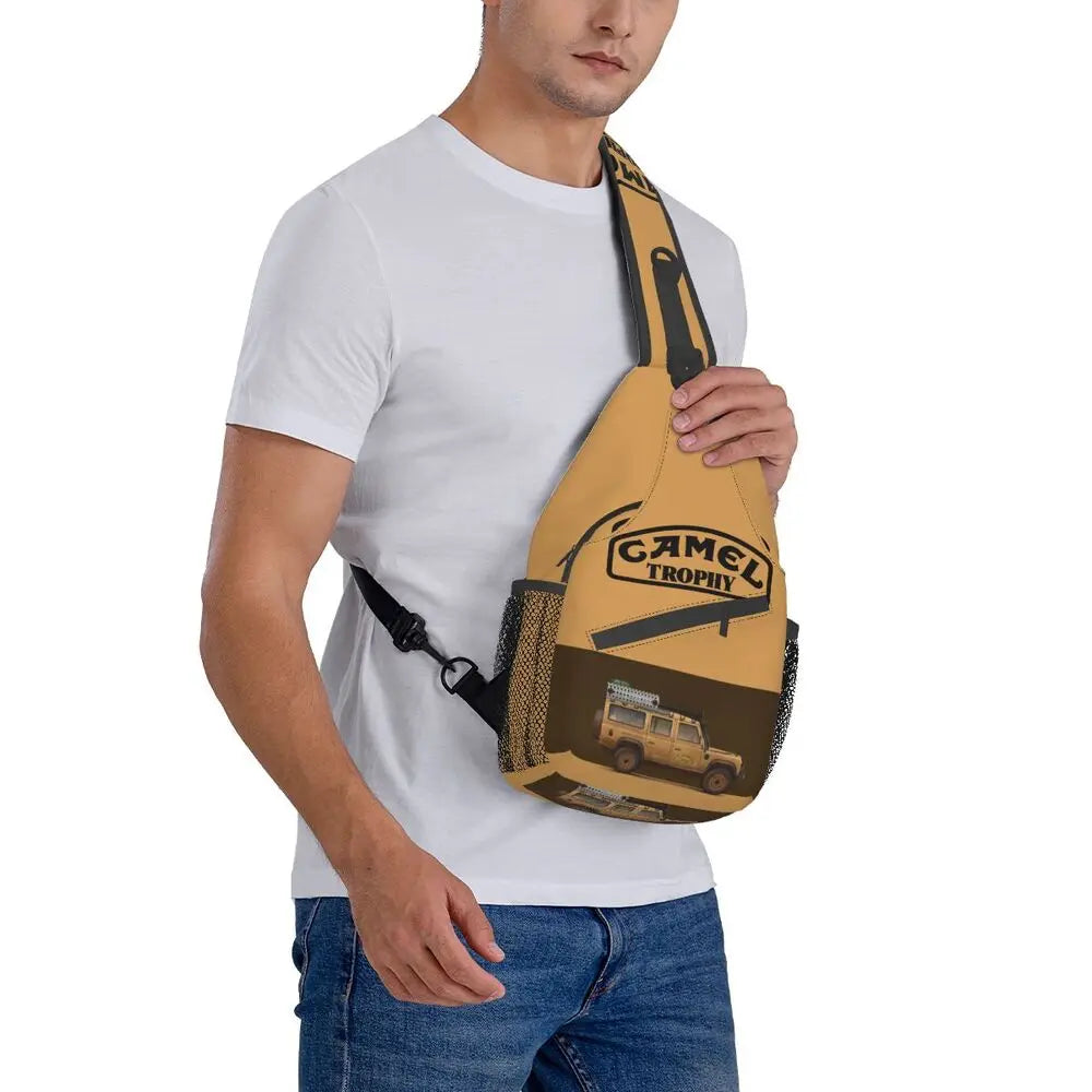 حقيبة ظهر مخصصة للرجال من Camel Trophy Defender 110 Sling Chest Bag Crossbody Shoulder Backpack للسفر اليومي